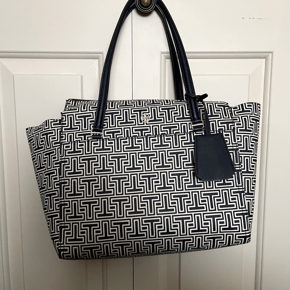 Tory Burch Logo Bag